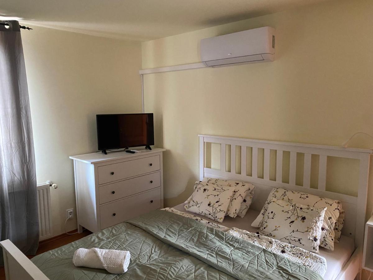 Arpad Apartman Hajduszoboszlo Exterior photo